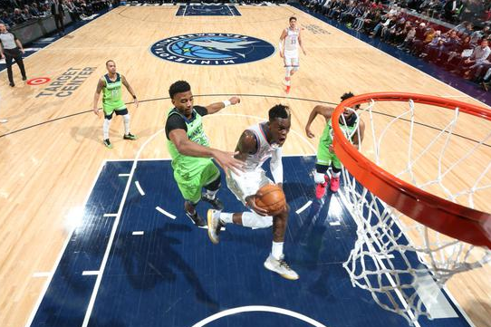 雷霆客场以113-104击败森林狼取得5连胜 施罗德26分保罗25+10唐斯37+8+6 雷霆客场以113-104击败森林狼取得5连胜 施罗德26分保罗25+10唐斯37+8+6