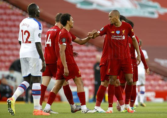 英超-萨拉赫传射马内单刀 利物浦4-0大胜水晶宫