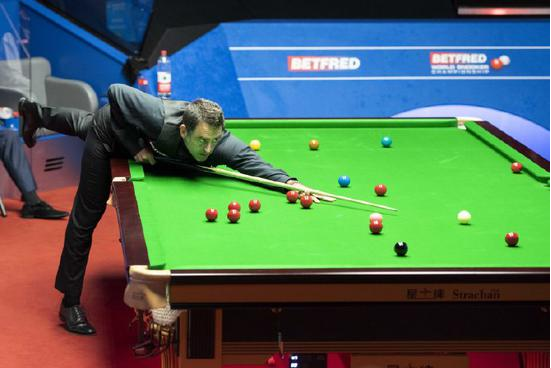 2-7落后13-10逆转！奥沙利文第12次打进世锦赛四强