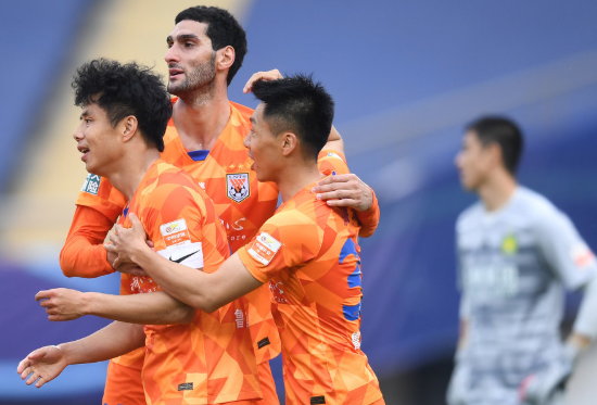 中超-国安连追2球2-2鲁能 佩莱金敬道破门巴坎布2球 中超-国安连追2球2-2鲁能 佩莱金敬道破门巴坎布2球