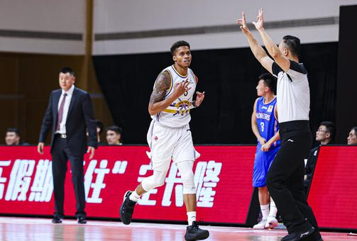 CBA-北控111-95胜天津取4连胜 俞长栋16+14杨19+4+4 CBA-北控111-95胜天津取4连胜 俞长栋16+14杨19+4+4