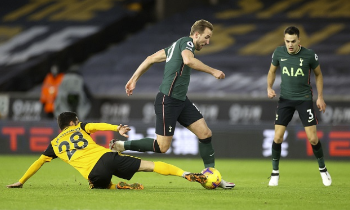 英超-凯恩孙兴慜哑火悍将建功 热刺1-1狼队4轮不胜列第五 英超-凯恩孙兴慜哑火悍将建功 热刺1-1狼队4轮不胜列第五