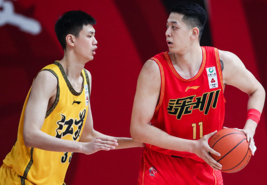 沈梓捷14+12送6盖帽 深圳111-100双杀送肯帝亚7连败 沈梓捷14+12送6盖帽 深圳111-100双杀送肯帝亚7连败