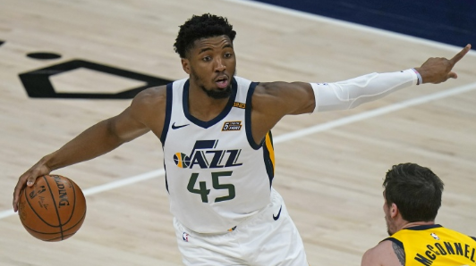 爵士119-111逆转步行者 戈贝尔13+23 米切尔伤退 小萨22+15+7 爵士119-111逆转步行者 戈贝尔13+23 米切尔伤退 小萨22+15+7