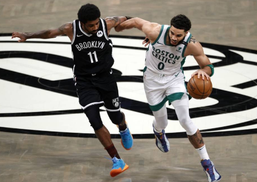 23日NBA前瞻:雄鹿首场势灭热火 篮网欲擒绿军夺开门红 23日NBA前瞻:雄鹿首场势灭热火 篮网欲擒绿军夺开门红