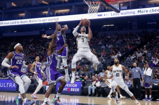 巴恩斯23分霍尔姆斯被逐 国王7人上双以112-99送鹈鹕5连败 巴恩斯23分霍尔姆斯被逐 国王7人上双以112-99送鹈鹕5连败