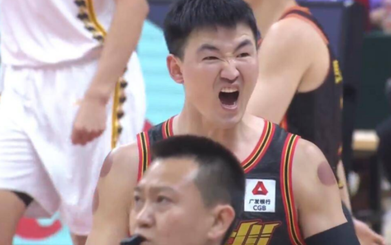 深圳106-105逆转广厦 顾全24分贡献绝杀 孙铭徽空砍18+10 深圳106-105逆转广厦 顾全24分贡献绝杀 孙铭徽空砍18+10