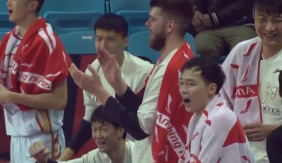 浙江92-82擒广州取三连胜 吴前砍17分拉科塞维奇22+13 浙江92-82擒广州取三连胜 吴前砍17分拉科塞维奇22+13