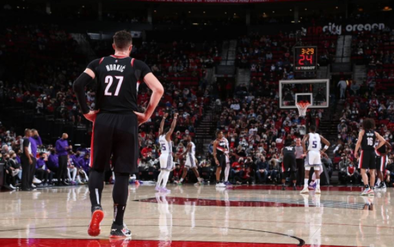 开拓者103-88擒国王终结2连败 努尔基奇14+16+9西蒙斯31分 开拓者103-88擒国王终结2连败 努尔基奇14+16+9西蒙斯31分