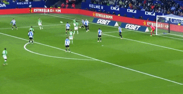 1642808333181292.gif 04.gif