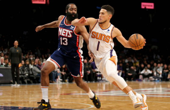 2日NBA前瞻:保罗布克围攻欧文 勇士欲灭马刺冲击7连胜 2日NBA前瞻:保罗布克围攻欧文 勇士欲灭马刺冲击7连胜