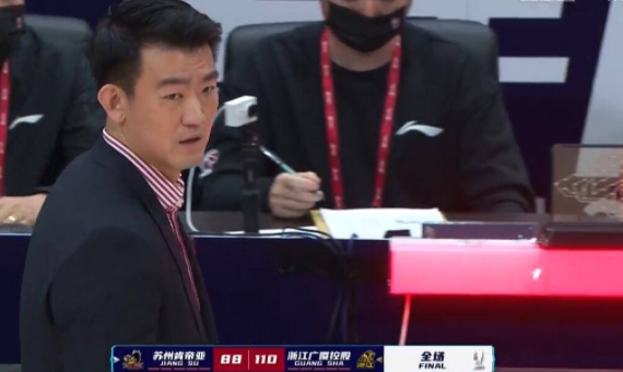 广厦五人上双110-88轻取江苏 孙铭徽19分13助胡金秋18分 广厦五人上双110-88轻取江苏 孙铭徽19分13助胡金秋18分