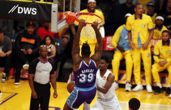 三巨头均缺阵约翰逊21+8 湖人120-101胜雷霆终止8连败 三巨头均缺阵约翰逊21+8 湖人120-101胜雷霆终止8连败