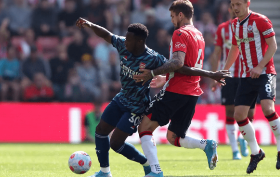 英超-阿森纳0-1负圣徒 三连败落后前四3分萨卡失良机 英超-阿森纳0-1负圣徒 三连败落后前四3分萨卡失良机