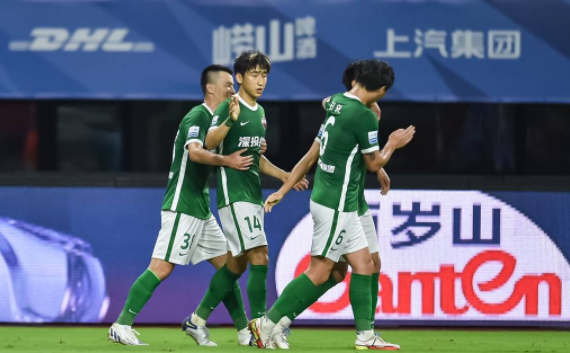 中超-深圳2-1逆转沧州雄狮 戴伟浚传射裴帅凌空爆射建功 中超-深圳2-1逆转沧州雄狮 戴伟浚传射裴帅凌空爆射建功