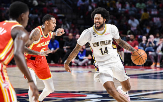 NBA季前赛-鹈鹕120-111胜老鹰 英格拉姆19分特雷-杨11+7 NBA季前赛-鹈鹕120-111胜老鹰 英格拉姆19分特雷-杨11+7