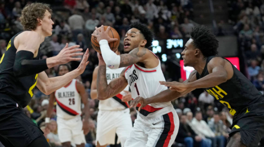 小西蒙斯45分创新高格兰特33+5 开拓者116-111险胜爵士止三连败 小西蒙斯45分创新高格兰特33+5 开拓者116-111险胜爵士止三连败