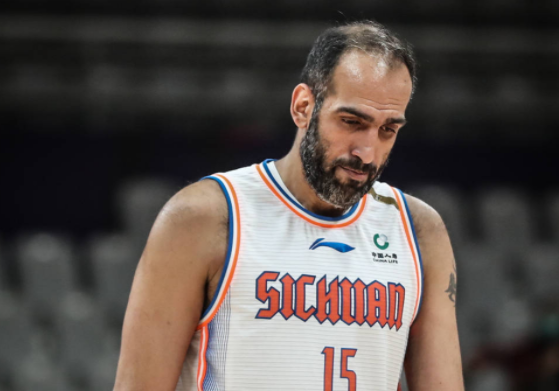 CBA-四川男篮89-88险胜天津 哈达迪14+12+5杰弗森空砍25+5 CBA-四川男篮89-88险胜天津 哈达迪14+12+5杰弗森空砍25+5