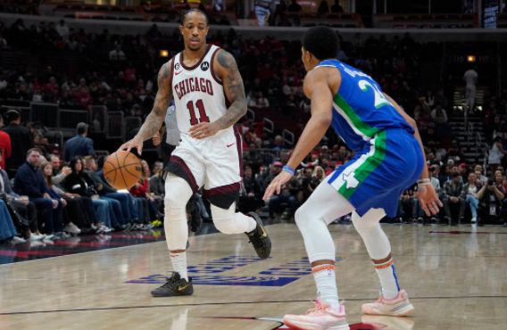 NBA-独行侠115-144惨败公牛 德罗赞28+9丁威迪27分难救主 东契奇缺阵 NBA-独行侠115-144惨败公牛 德罗赞28+9丁威迪27分难救主 东契奇缺阵