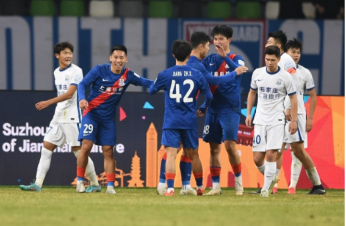 足协杯-申花5-1大胜沧州雄狮 周俊辰、费尔南多传射建功罗竞破门 足协杯-申花5-1大胜沧州雄狮 周俊辰、费尔南多传射建功罗竞破门