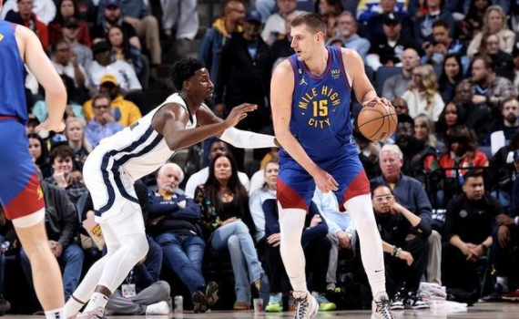 约基奇两双莫兰特23+7+4 灰熊三节打花112-94终结掘金4连胜 约基奇两双莫兰特23+7+4 灰熊三节打花112-94终结掘金4连胜