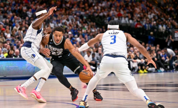 贝恩23+7+7 哈迪28+8 约什-格林23+5+7 灰熊力克104-88残阵独行侠 贝恩23+7+7 哈迪28+8 约什-格林23+5+7 灰熊力克104-88残阵独行侠