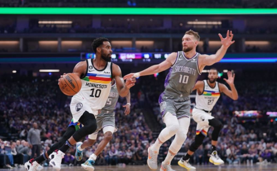 戈贝尔16+16 福克斯29+6 森林狼7人上双119-115力克国王迎4连胜 戈贝尔16+16 福克斯29+6 森林狼7人上双119-115力克国王迎4连胜