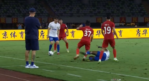 足协杯-莫伊塞斯2射2传克雷桑双响+伤退 泰山6-0狂胜梅州进八强将战国安 足协杯-莫伊塞斯2射2传克雷桑双响+伤退 泰山6-0狂胜梅州进八强将战国安