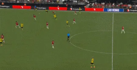 1690776295321420.gif 3.gif