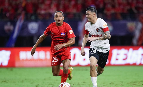 中超-梅州1-0海牛取两连胜 科索维奇建功郑龙直红 中超-梅州1-0海牛取两连胜 科索维奇建功郑龙直红