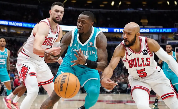 拉文复出15分 怀特22+11+6 公牛104-91顶翻黄蜂止2连败 拉文复出15分 怀特22+11+6 公牛104-91顶翻黄蜂止2连败