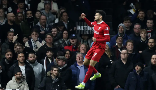 联赛杯-迪亚斯破门 利物浦1-1战平富勒姆总分3-2将与切尔西争冠军 联赛杯-迪亚斯破门 利物浦1-1战平富勒姆总分3-2将与切尔西争冠军