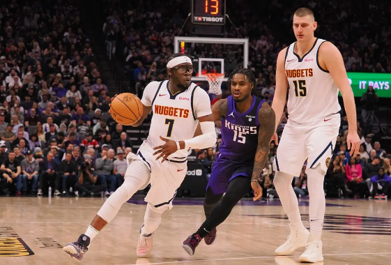 约基奇23+8小萨三双 穆雷17分国王138-106大胜掘金 约基奇23+8小萨三双 穆雷17分国王138-106大胜掘金