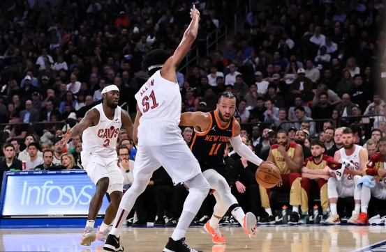 加兰34分&末节15分 米切尔25+5 骑士力克尼克斯迎开季4连胜