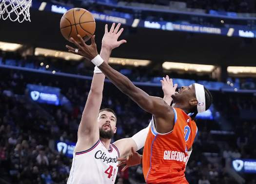 亚历山大25+9 哈登12+13+7 雷霆轻取快船开季六连胜！