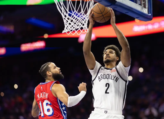 马克西&麦凯恩合砍56分末节轰一波流 76人破网止5连败