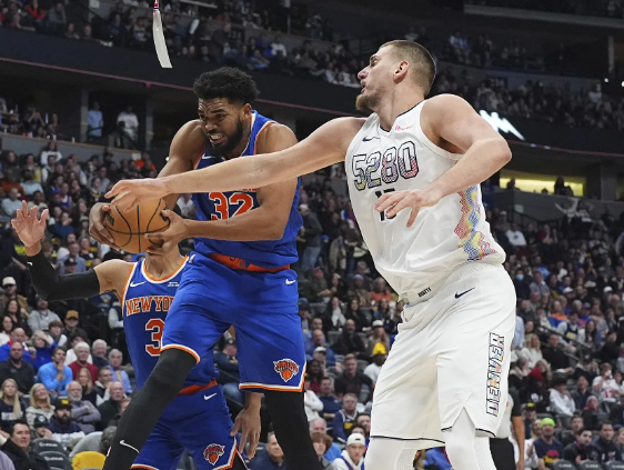 OG40分 唐斯30+15 威少末节空砍24分 尼克斯轰145大胜掘金