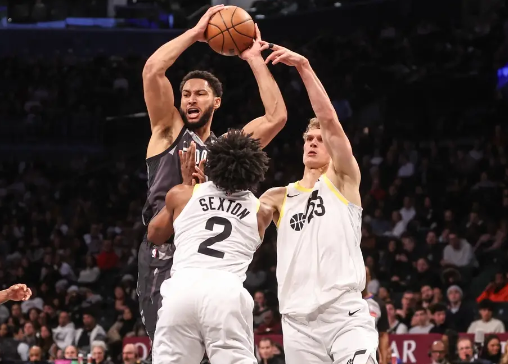 马尔卡宁21+7 本西15+6+10 爵士4人得分15+轻取篮网