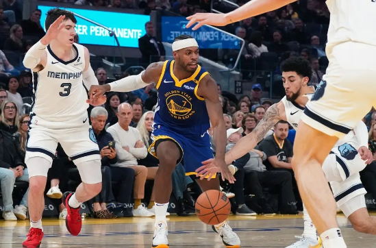 维金斯24分 库里缺阵 贝恩22+10+8失误 勇士23记三分擒灰熊