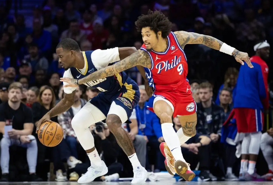 麦科勒姆38分 乔治25+11 马克西30+12 鹈鹕力克76人 麦科勒姆38分 乔治25+11 马克西30+12 鹈鹕力克76人