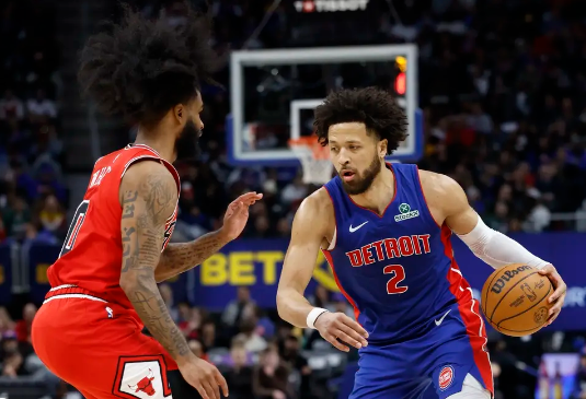 CC22+15 杜伦21+13 武切维奇20+10+10 活塞力擒公牛