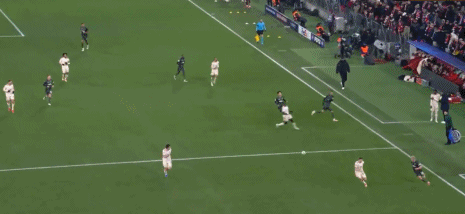 1739924185120551.gif 2.GIF