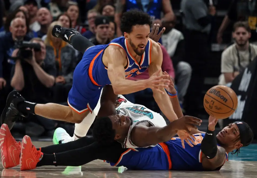 OG三分准绝杀 莫兰特25+7 布伦森23+7+6 尼克斯1分险胜灰熊