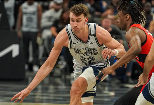 奎克利24分 小瓦格纳25分&绝平空篮上飞 魔术不敌猛龙遭3连败