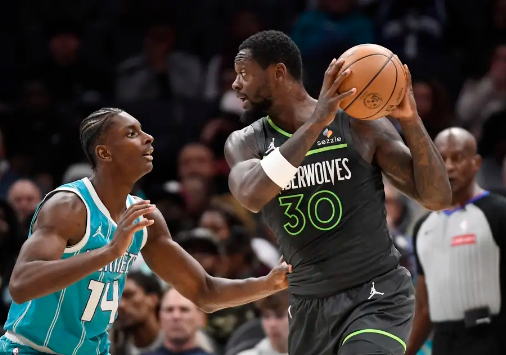 华子29+6 麦丹29+10 三球28+10+6 森林狼3人20+送黄蜂8连败