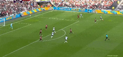 1741536385939521.gif 4.gif