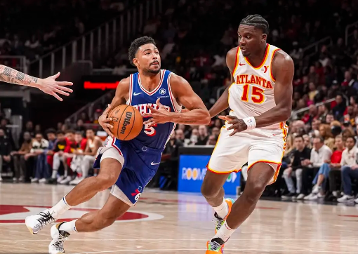 里萨谢22+8 格莱姆斯35+7+6 双方多人缺战 老鹰力克76人