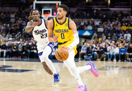 哈利伯顿18+11 小萨25+16 德罗赞31+7 步行者16分逆转国王 哈利伯顿18+11 小萨25+16 德罗赞31+7 步行者16分逆转国王