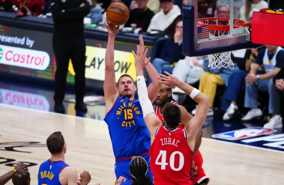 约基奇29+9+12 威少防守制胜 哈登32+11 掘金加时逆转1-0快船 约基奇29+9+12 威少防守制胜 哈登32+11 掘金加时逆转1-0快船