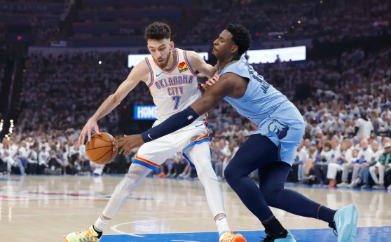 亚历山大15+5 切特19+10 莫兰特17分 雷霆51分狂胜灰熊 亚历山大15+5 切特19+10 莫兰特17分 雷霆51分狂胜灰熊